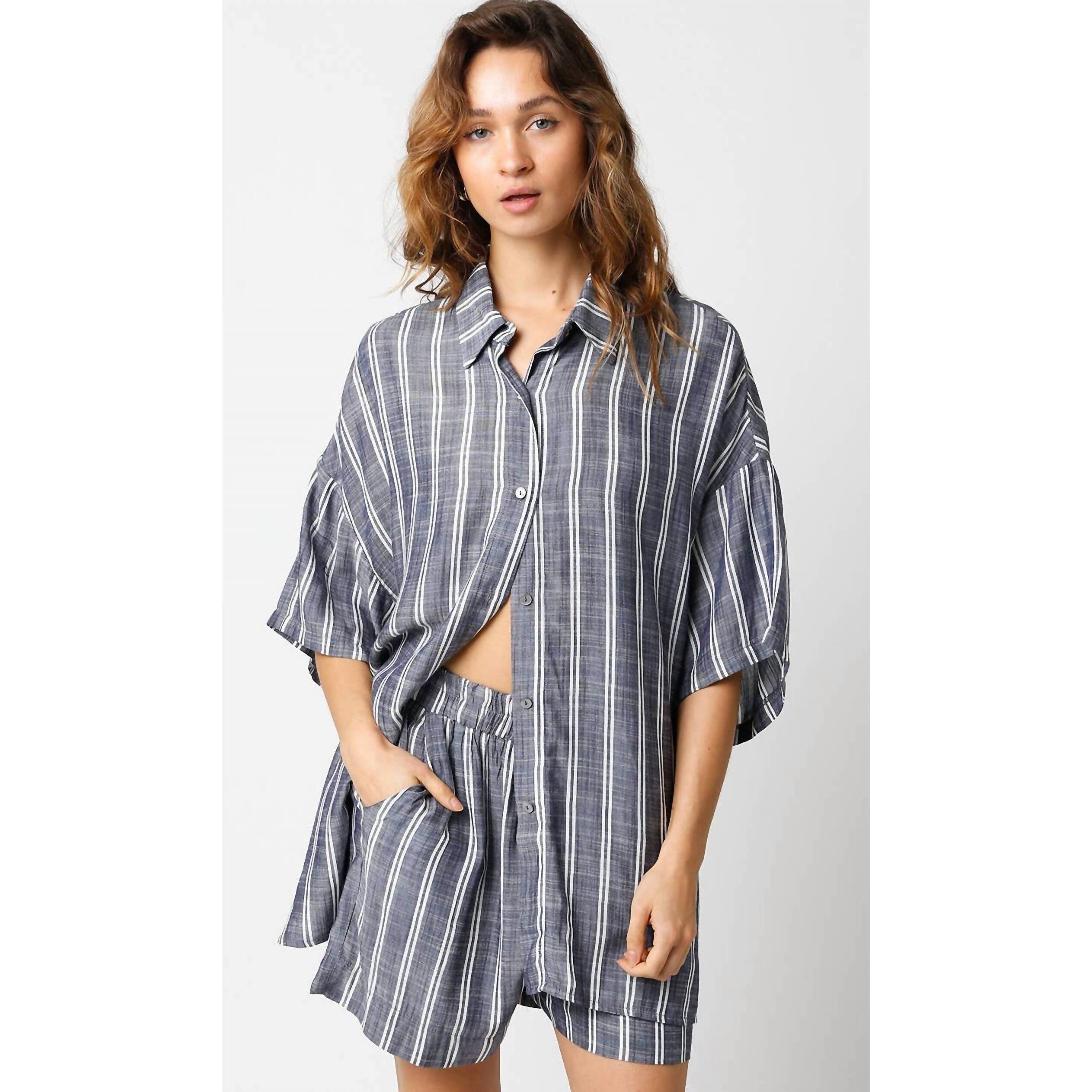 New Olivaceous Olivia Short Sleeve Button Down Top In Blue